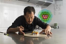 Sang Hoon Degeimbre is one of the Chefs of the new gastronomic trend in Wallonia, the famous Generation W. 